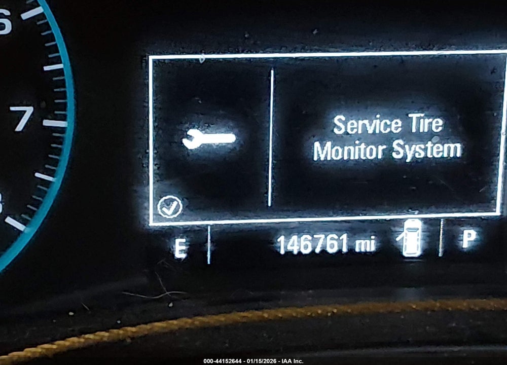 2018 CHEVROLET EQUINOX LT VIN: 2GNAXSEV9J6246657