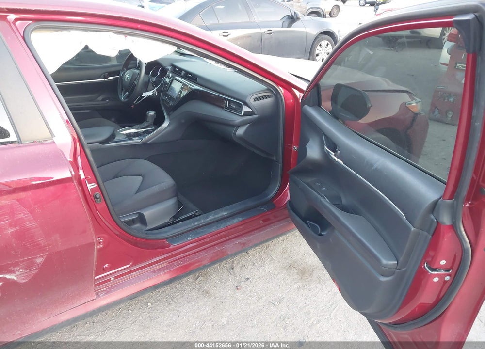 2020 TOYOTA CAMRY LE VIN: 4T1C11AK1LU994618