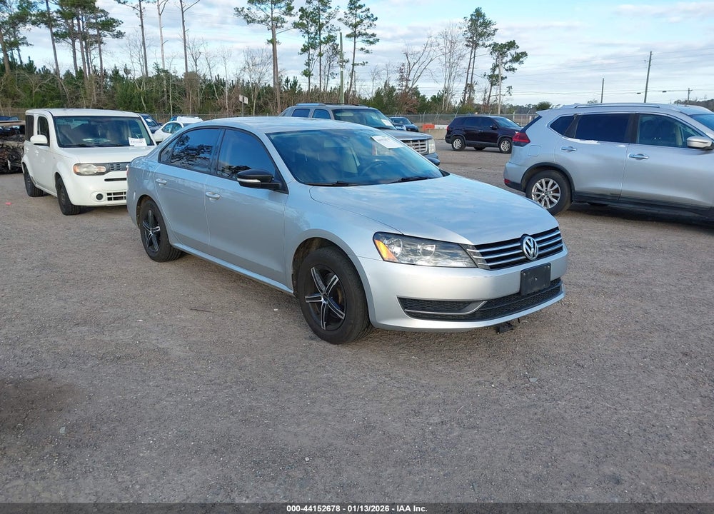 2015 VOLKSWAGEN PASSAT 1.8T S VIN: 1VWAS7A37FC049653