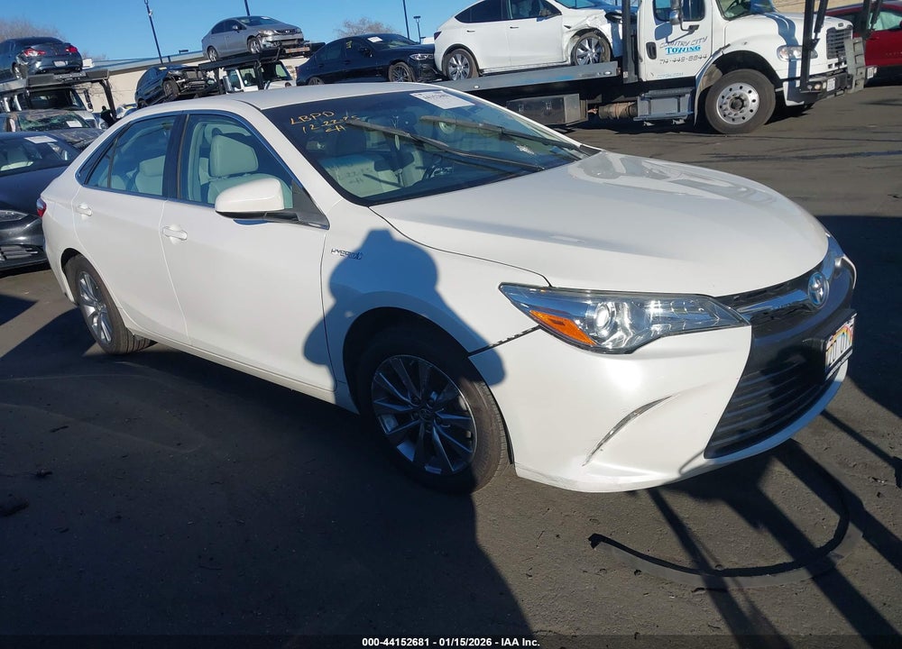 2016 TOYOTA CAMRY HYBRID XLE VIN: 4T1BD1FK8GU186817