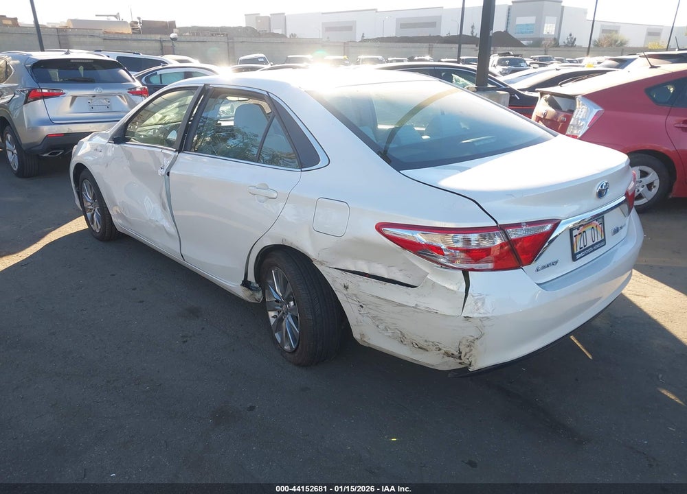 2016 TOYOTA CAMRY HYBRID XLE VIN: 4T1BD1FK8GU186817