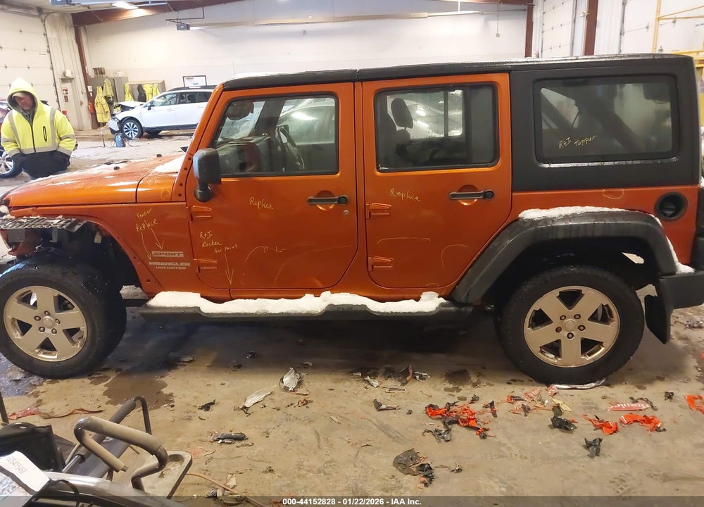 2011 JEEP WRANGLER UNLIMITED SPORT RHD VIN: 1J4BZ3H14BL508822
