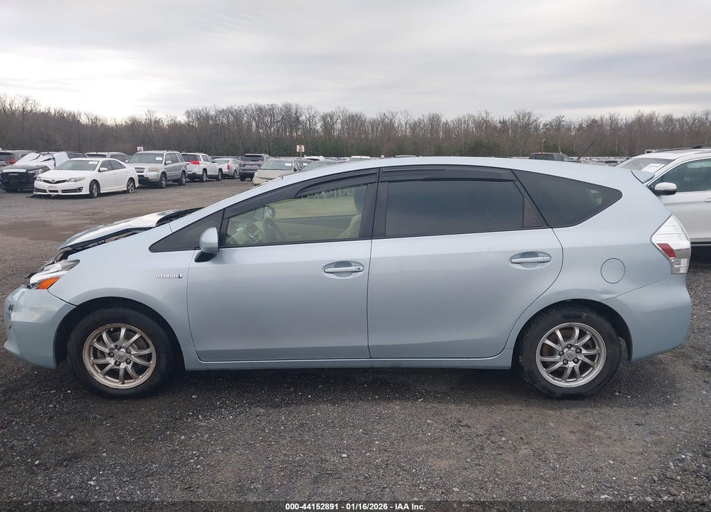 2014 TOYOTA PRIUS V THREE VIN: JTDZN3EU3EJ011324