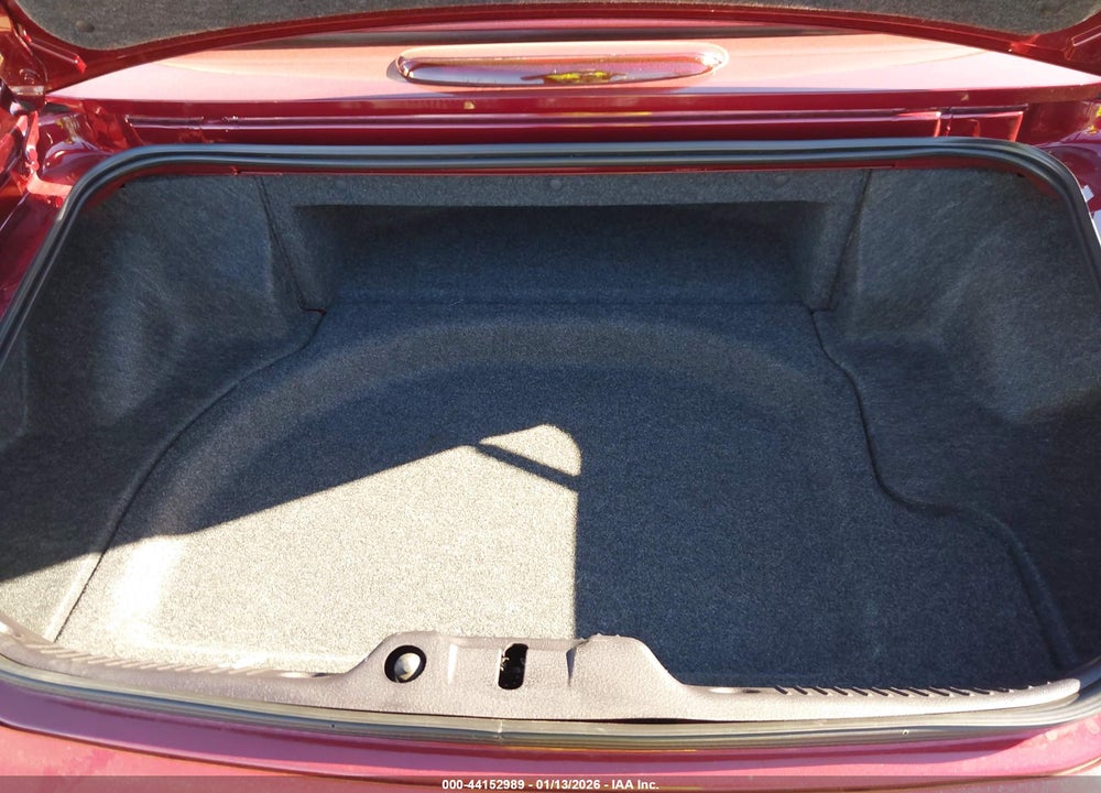 2004 FORD THUNDERBIRD VIN: 1FAHP60A94Y104445
