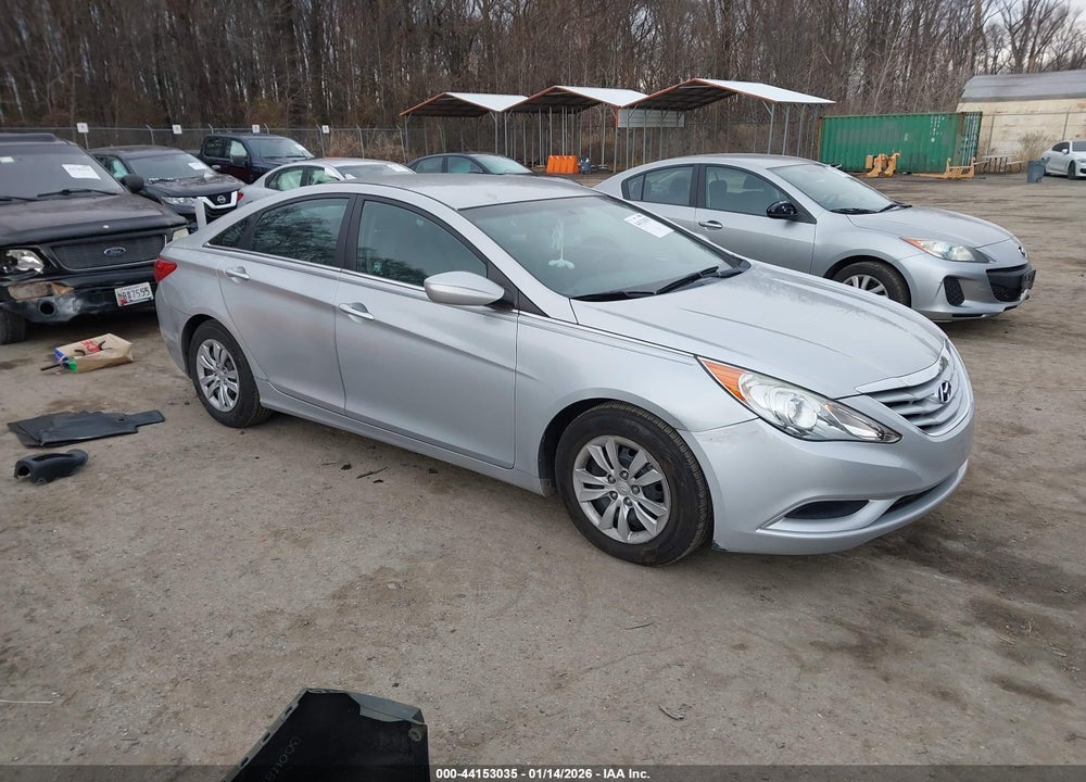 2011 HYUNDAI SONATA GLS VIN: 5NPEB4AC1BH010588