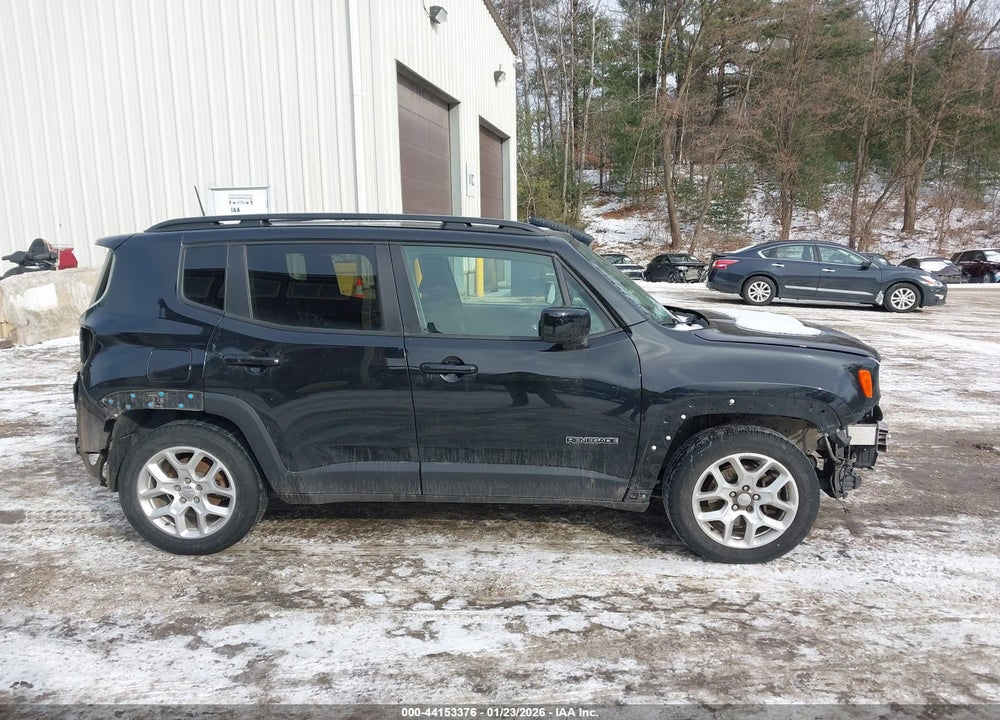 2018 JEEP RENEGADE LATITUDE FWD VIN: ZACCJABB4JPJ70496