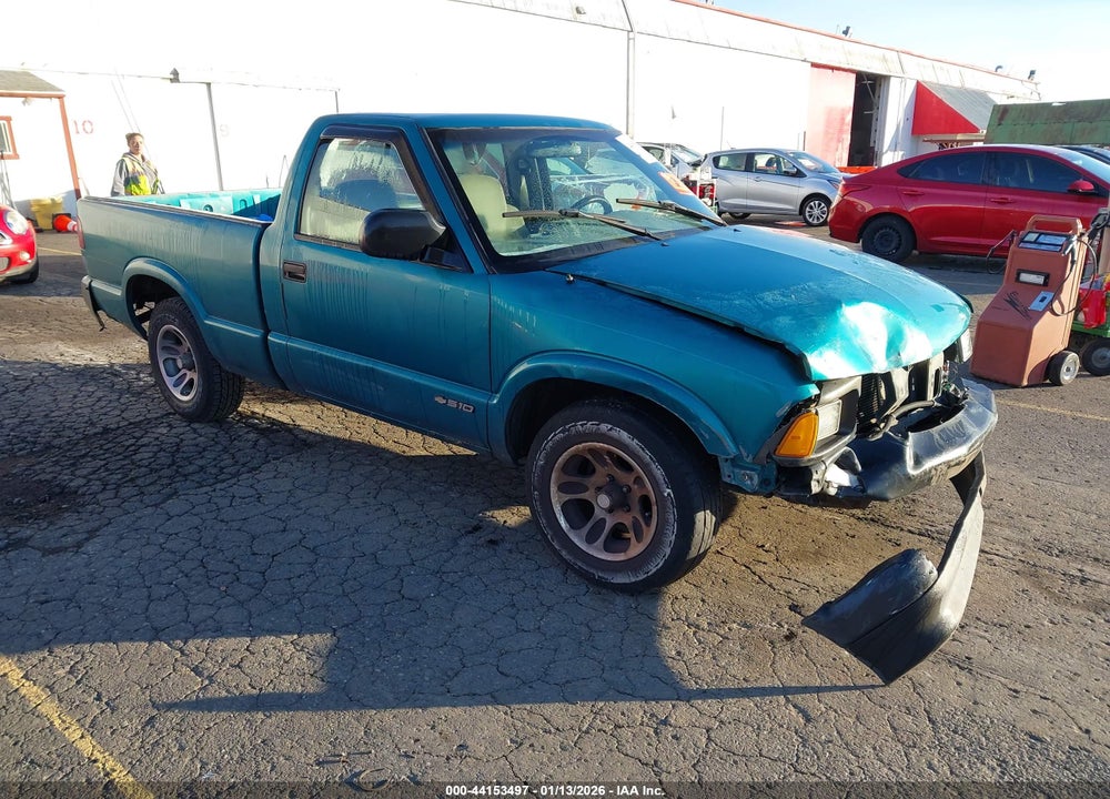 1996 CHEVROLET S TRUCK S10 VIN: 1GCCS14X6TK157593