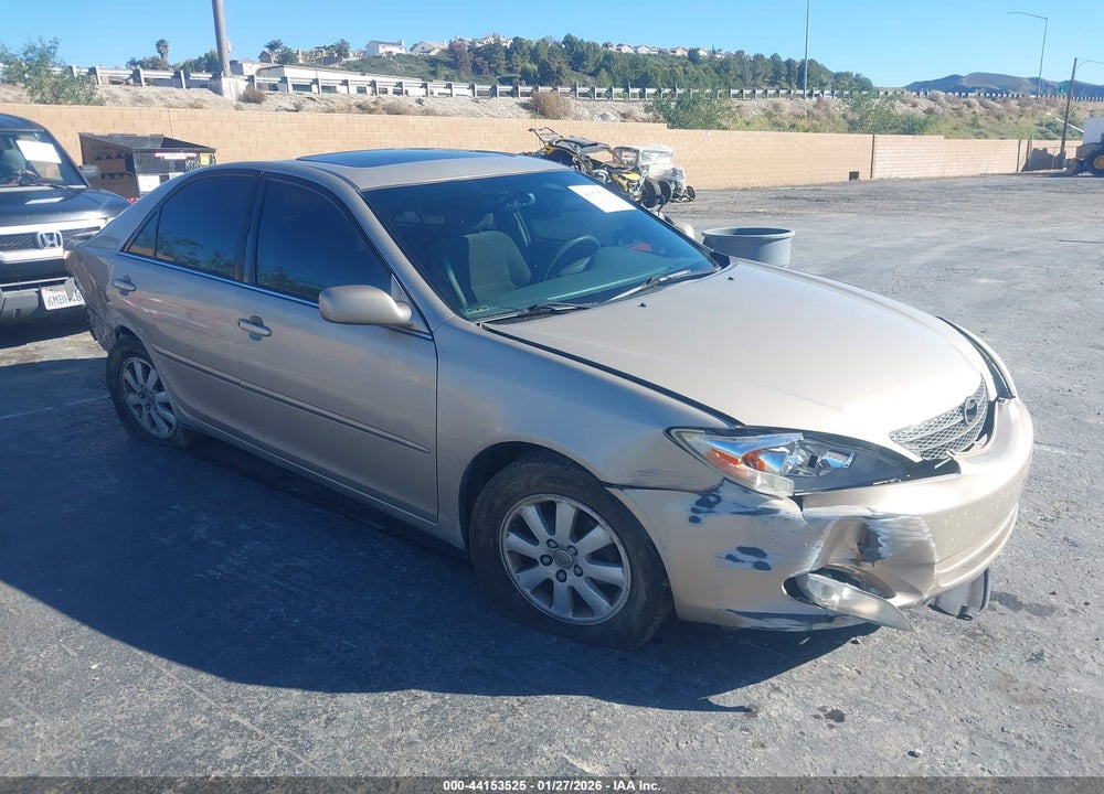 2004 TOYOTA CAMRY XLE VIN: 4T1BE32K64U884448