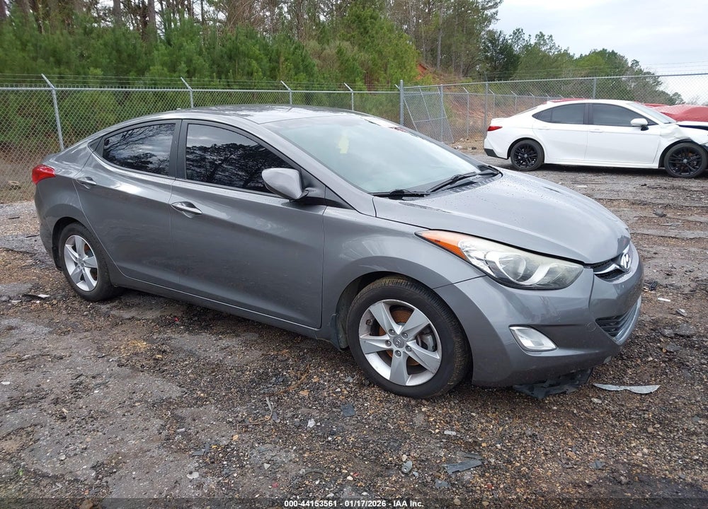 2013 HYUNDAI ELANTRA GLS VIN: 5NPDH4AE4DH397328