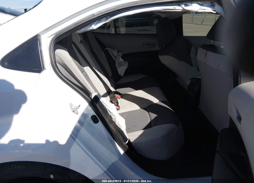 2025 TOYOTA COROLLA LE VIN: 5YFB4MDE0SP330739