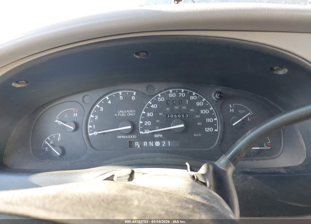 1996 FORD EXPLORER VIN: 1FMDU34X2TUB67807