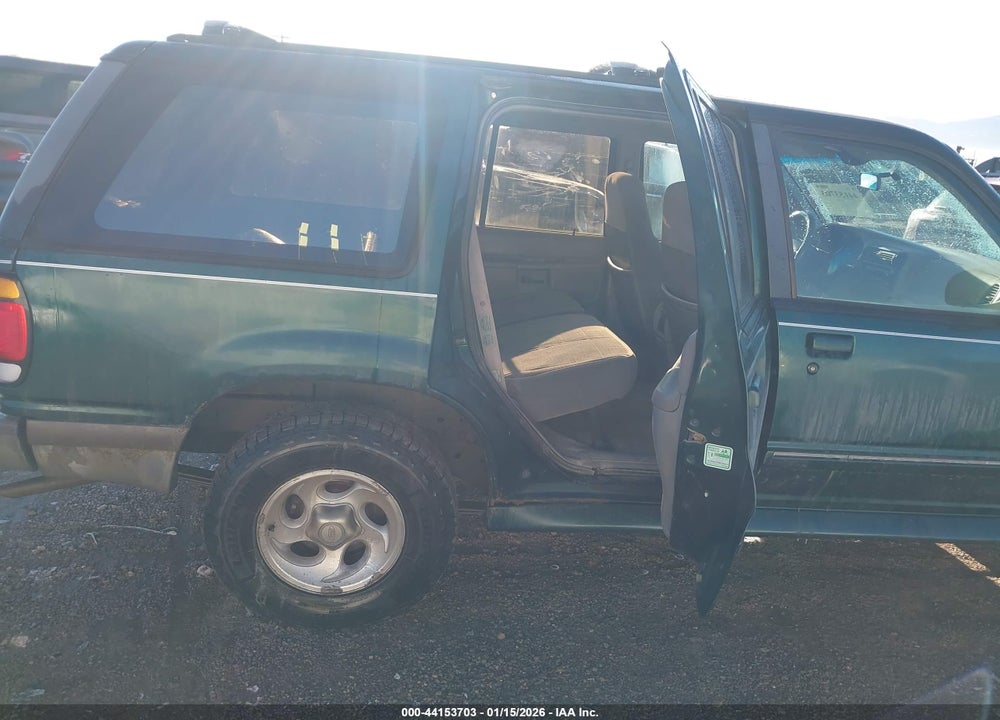 1996 FORD EXPLORER VIN: 1FMDU34X2TUB67807