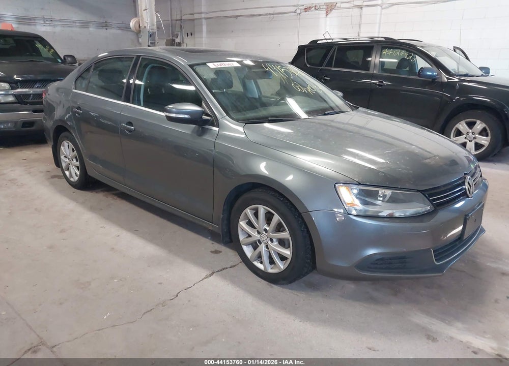 2014 VOLKSWAGEN JETTA 1.8T SE VIN: 3VWD07AJ5EM433235