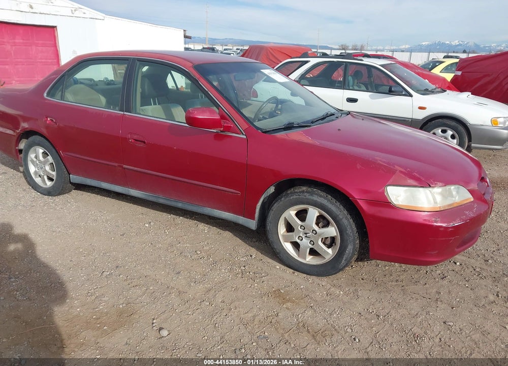 2000 HONDA ACCORD 2.3 SE VIN: JHMCG5673YC003607