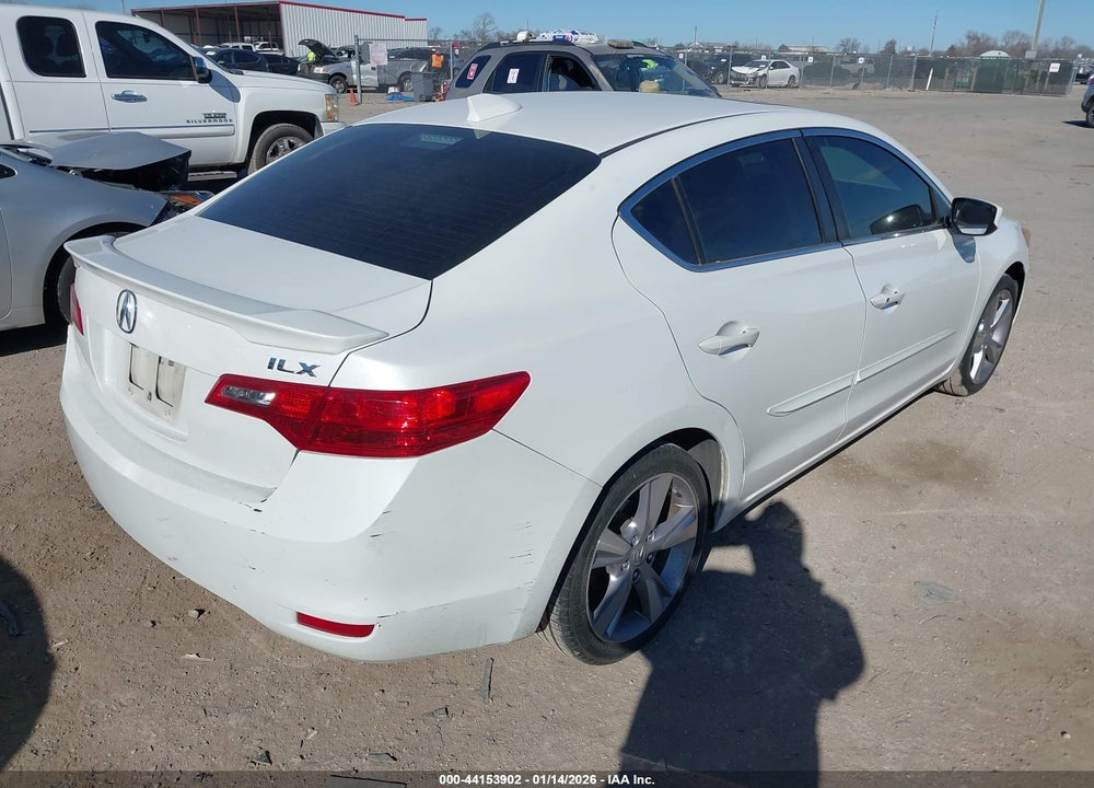 2013 ACURA ILX 2.0L VIN: 19VDE1F73DE016650