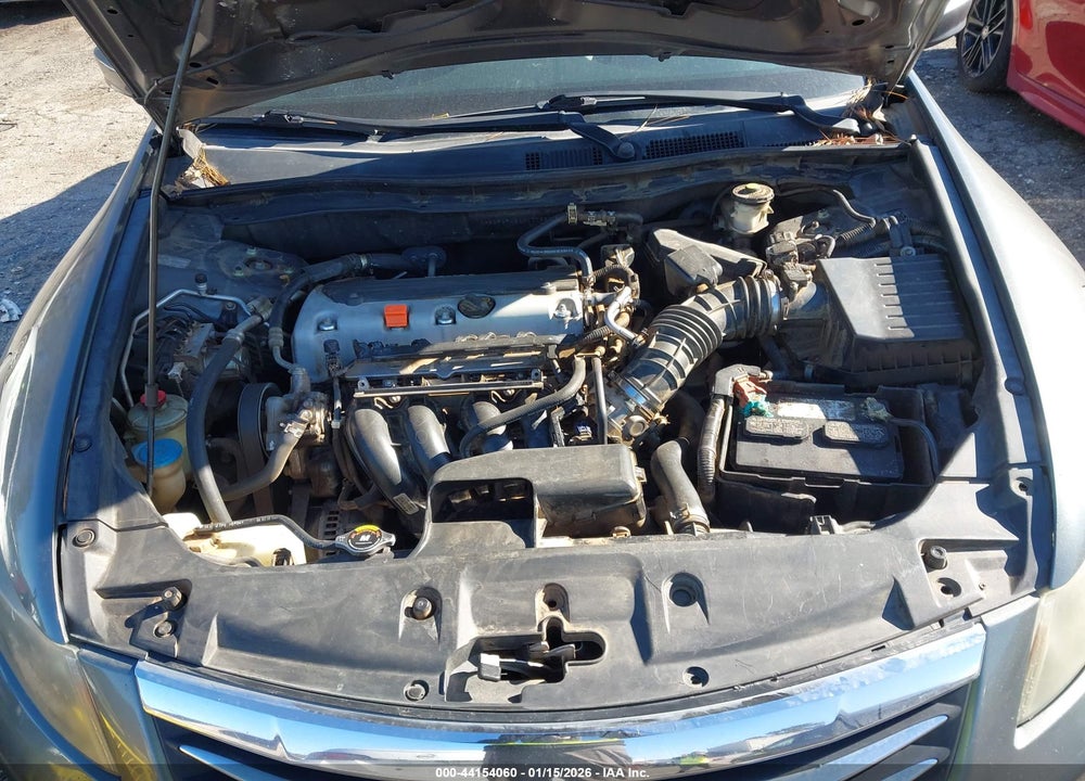 2012 HONDA ACCORD 2.4 LX-P VIN: 1HGCP2F42CA177583