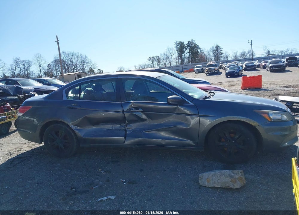 2012 HONDA ACCORD 2.4 LX-P VIN: 1HGCP2F42CA177583