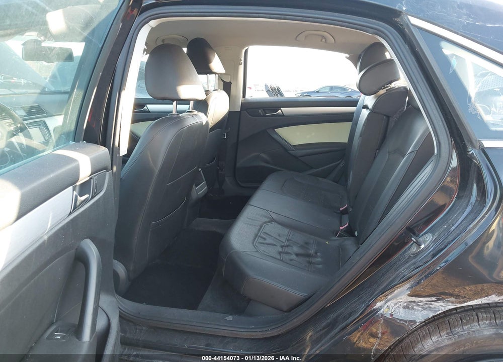 2012 VOLKSWAGEN PASSAT 2.5L SE VIN: 1VWBP7A31CC034678