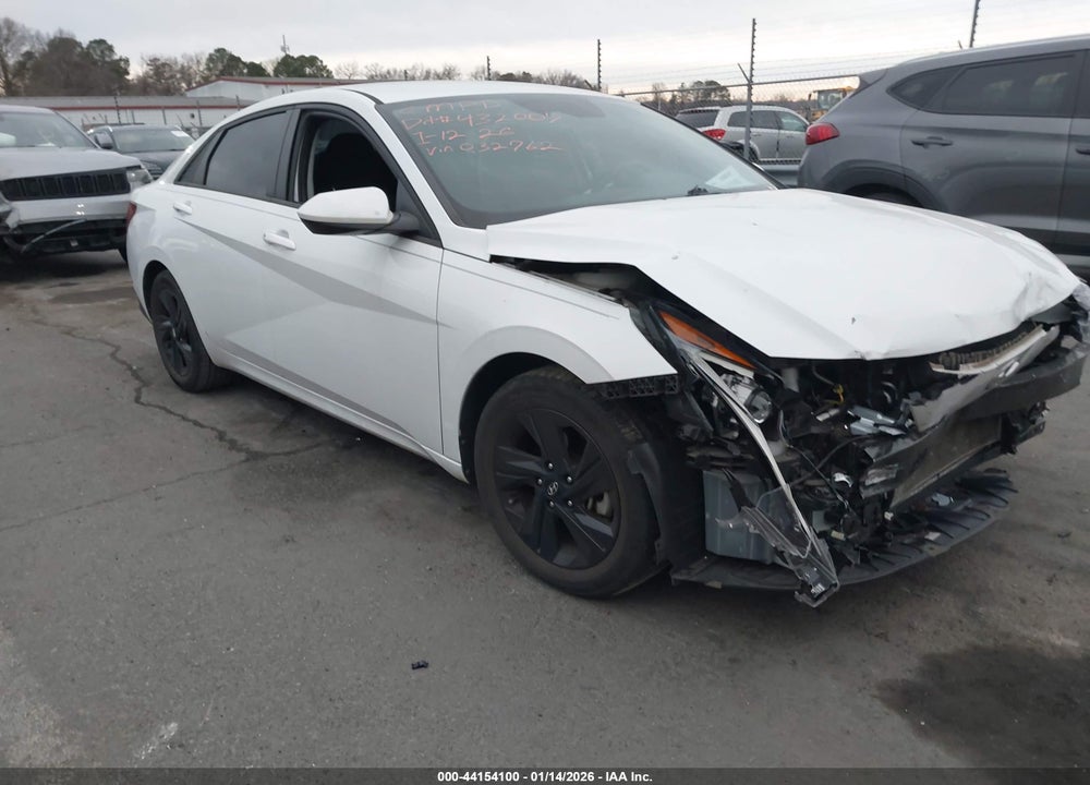 2021 HYUNDAI ELANTRA SEL VIN: 5NPLM4AG3MH032762