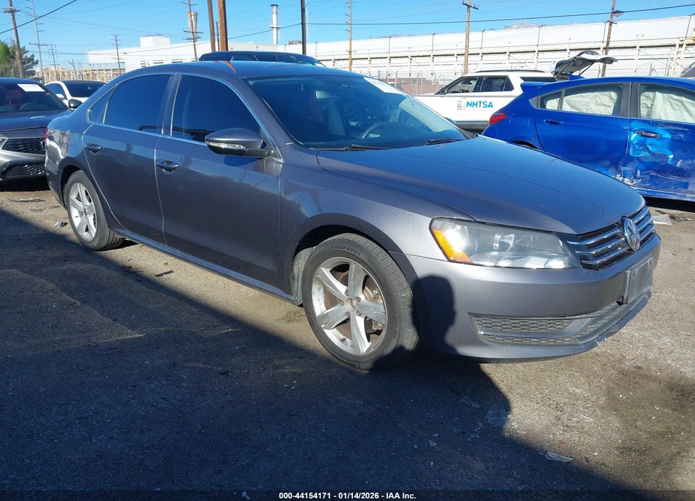 2012 VOLKSWAGEN PASSAT 2.5L SE VIN: 1VWBP7A35CC094981
