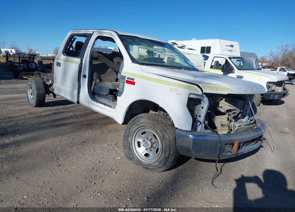 2017 FORD F-250 XL VIN: 1FD7W2B68HEC90492