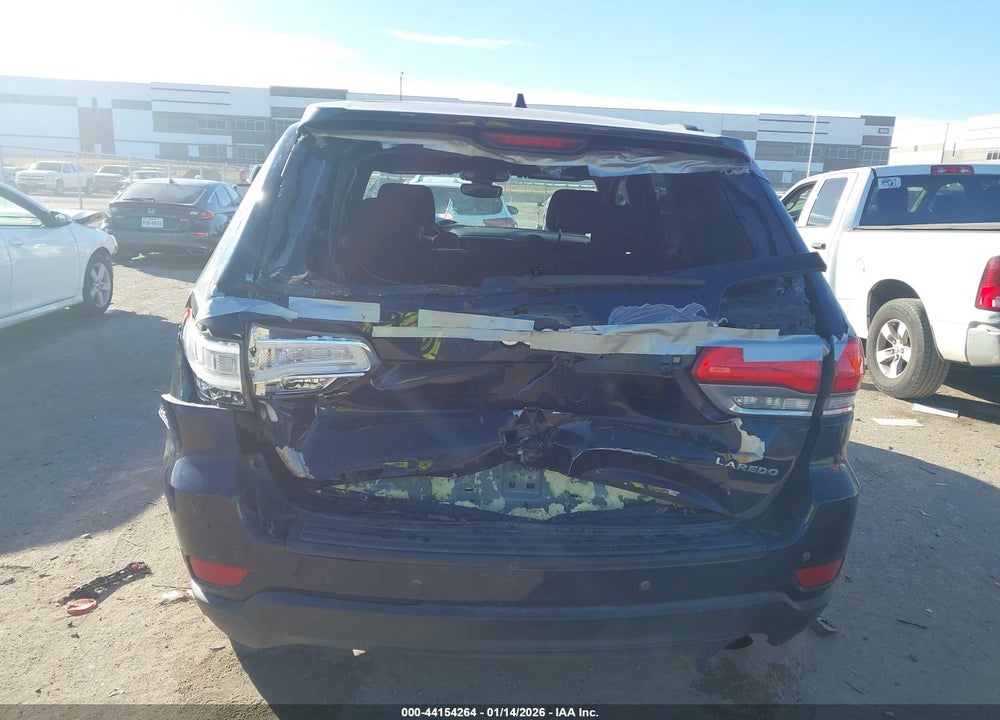 2018 JEEP GRAND CHEROKEE LAREDO E 4X2 VIN: 1C4RJEAG0JC301137