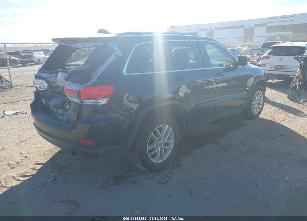2018 JEEP GRAND CHEROKEE LAREDO E 4X2 VIN: 1C4RJEAG0JC301137
