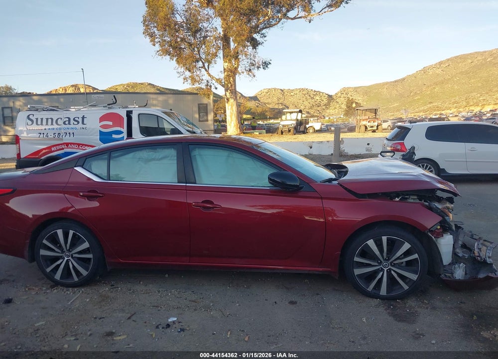 2021 NISSAN ALTIMA SR FWD VIN: 1N4BL4CV0MN422315