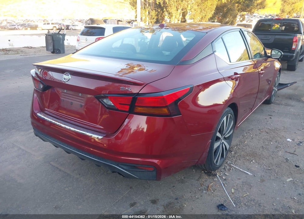 2021 NISSAN ALTIMA SR FWD VIN: 1N4BL4CV0MN422315
