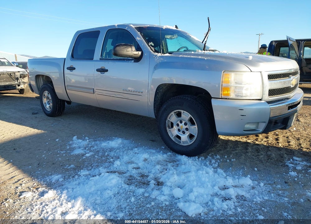 2010 CHEVROLET SILVERADO 1500 LT VIN: 3GCRKSE37AG114879