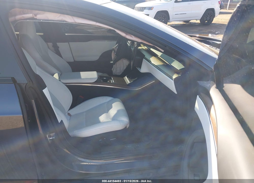2022 TESLA MODEL S DUAL MOTOR ALL-WHEEL DRIVE VIN: 5YJSA1E53NF491494