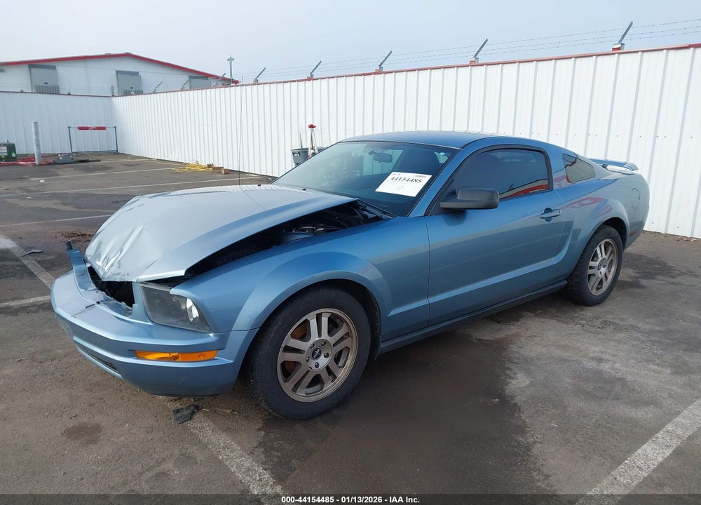 2005 FORD MUSTANG V6 DELUXE/V6 PREMIUM VIN: 1ZVHT80N555223937