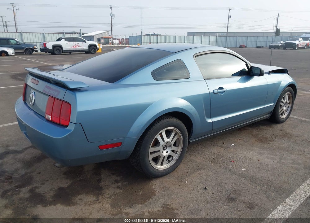 2005 FORD MUSTANG V6 DELUXE/V6 PREMIUM VIN: 1ZVHT80N555223937