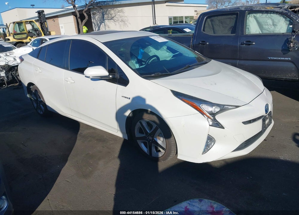2017 TOYOTA PRIUS THREE TOURING VIN: JTDKARFU7H3046214