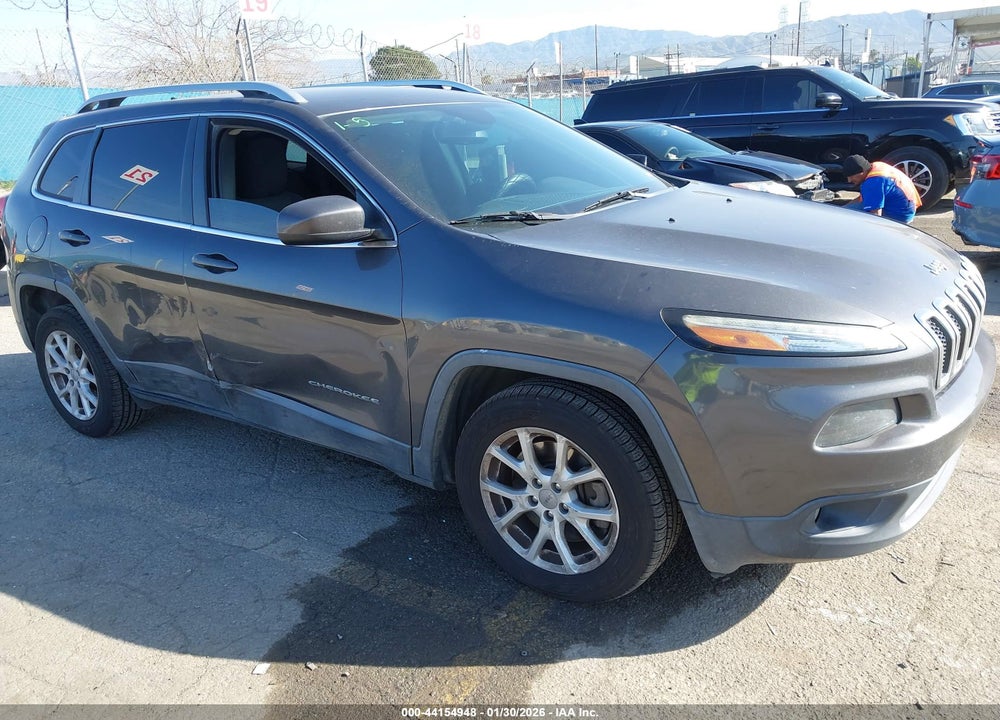 2016 JEEP CHEROKEE LATITUDE VIN: 1C4PJLCS0GW307864