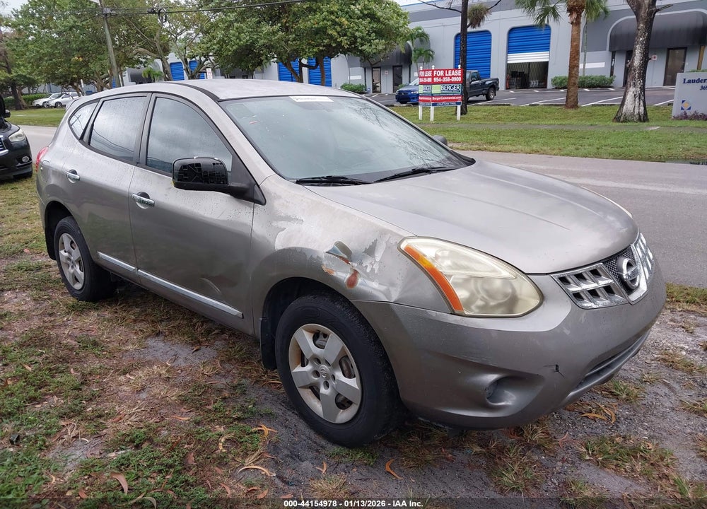 2012 NISSAN ROGUE S VIN: JN8AS5MT1CW267055