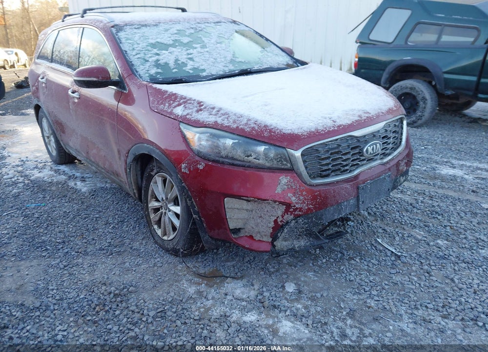 2019 KIA SORENTO 2.4L LX VIN: 5XYPGDA31KG569804