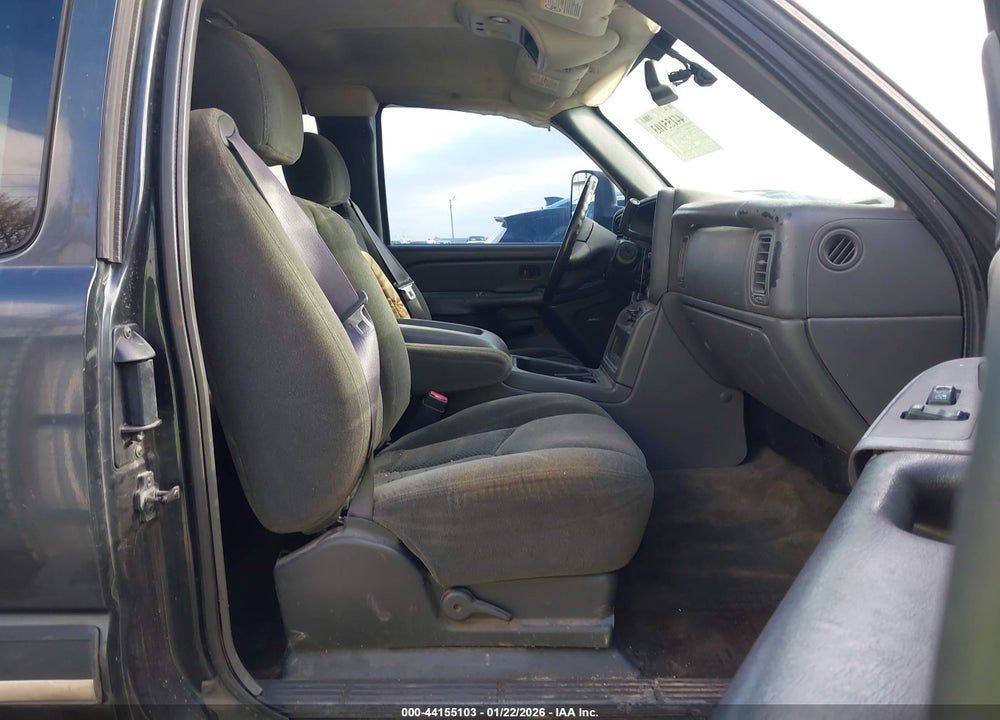 2004 CHEVROLET SILVERADO 2500HD LS VIN: 1GCHK29174E154511