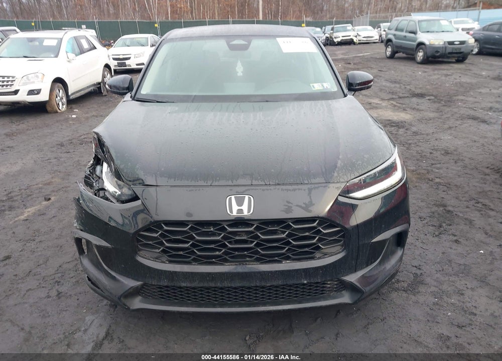 2025 HONDA HR-V AWD LX VIN: 3CZRZ2H33SM738098