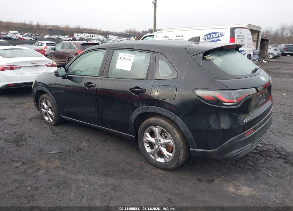 2025 HONDA HR-V AWD LX VIN: 3CZRZ2H33SM738098