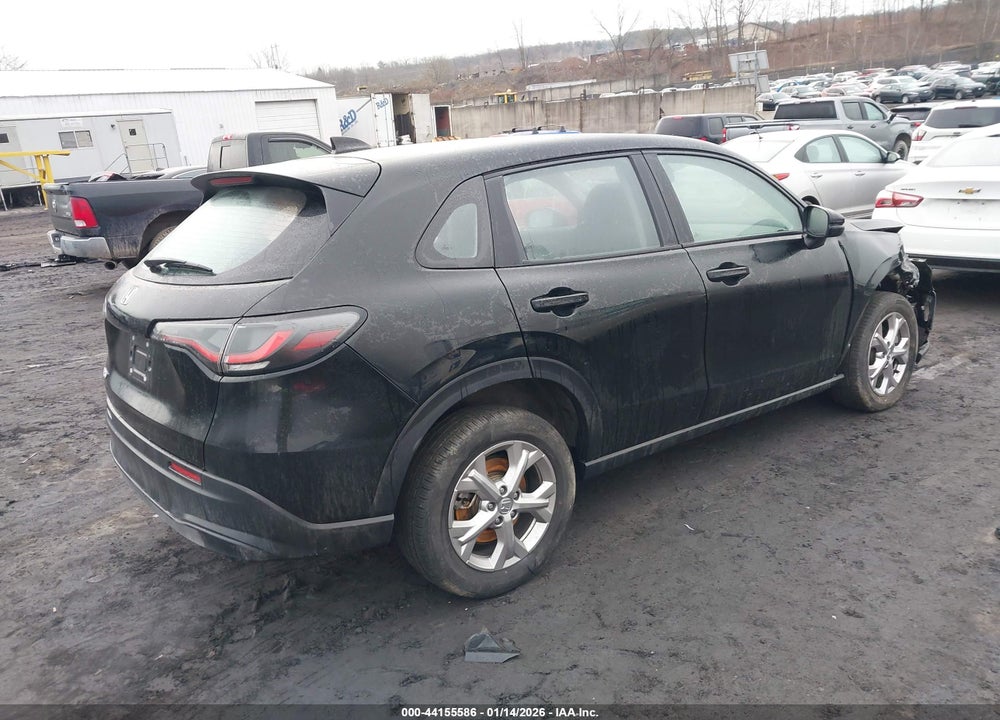 2025 HONDA HR-V AWD LX VIN: 3CZRZ2H33SM738098