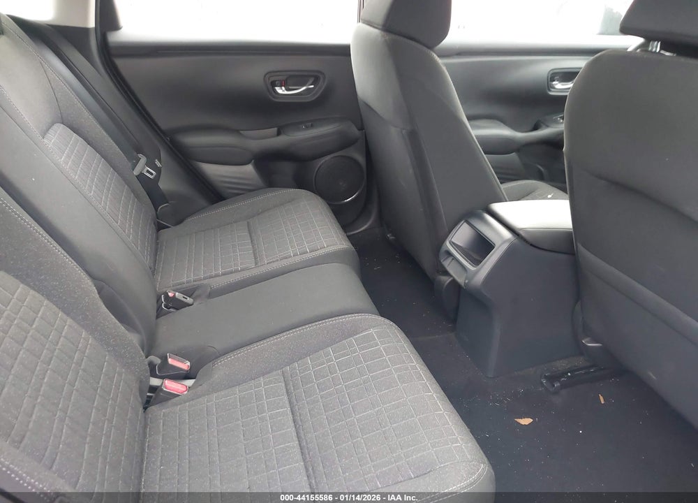 2025 HONDA HR-V AWD LX VIN: 3CZRZ2H33SM738098