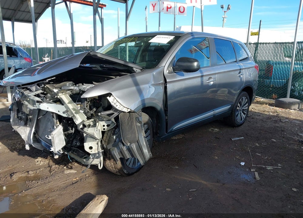 2019 MITSUBISHI OUTLANDER ES VIN: JA4AD2A38KZ055561