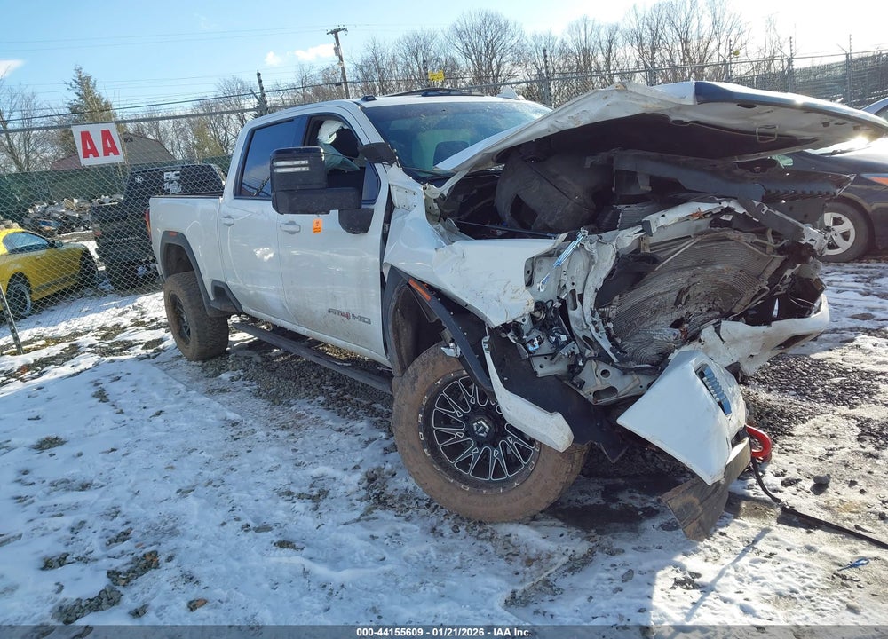 2021 GMC SIERRA 2500HD 4WD  STANDARD BED AT4 VIN: 1GT49PEY3MF240158