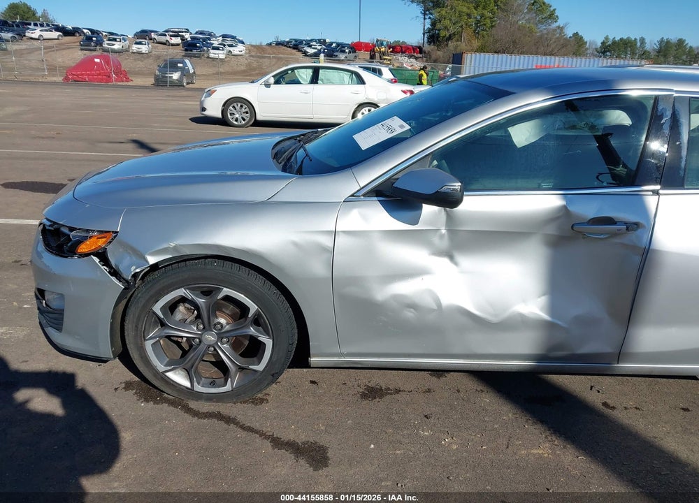 2020 CHEVROLET MALIBU FWD LT VIN: 1G1ZD5ST9LF098410
