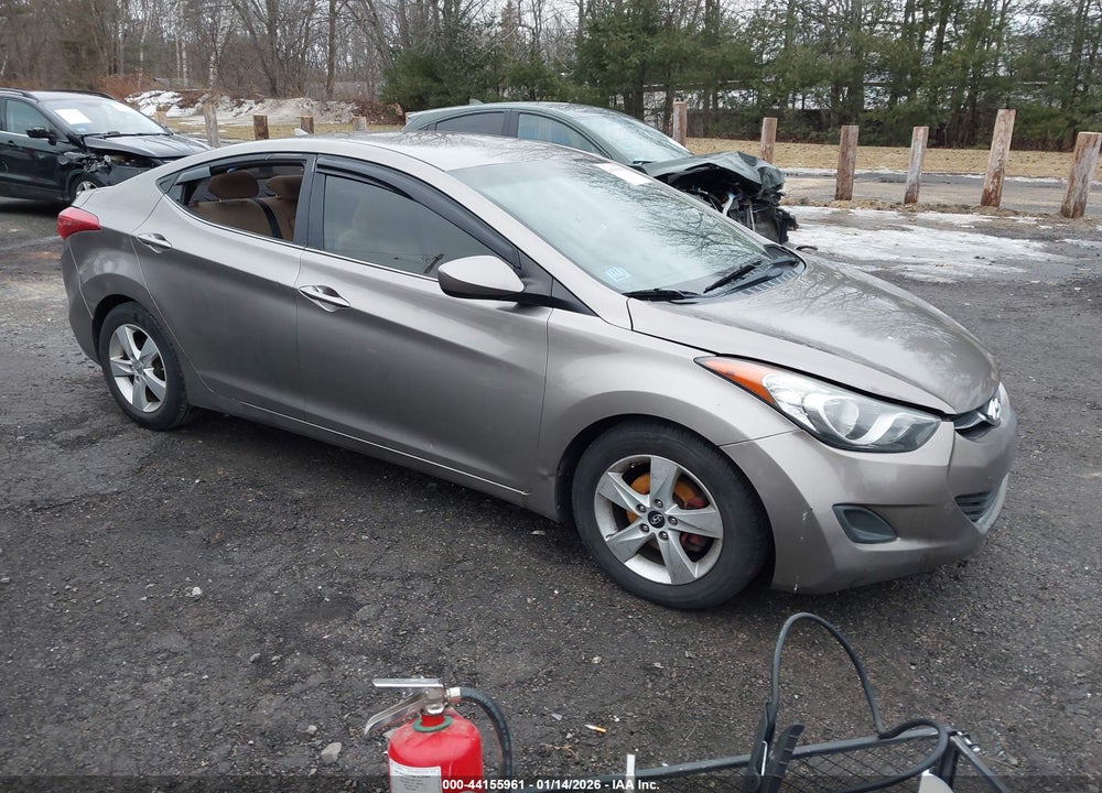 2013 HYUNDAI ELANTRA GLS VIN: 5NPDH4AE1DH321260