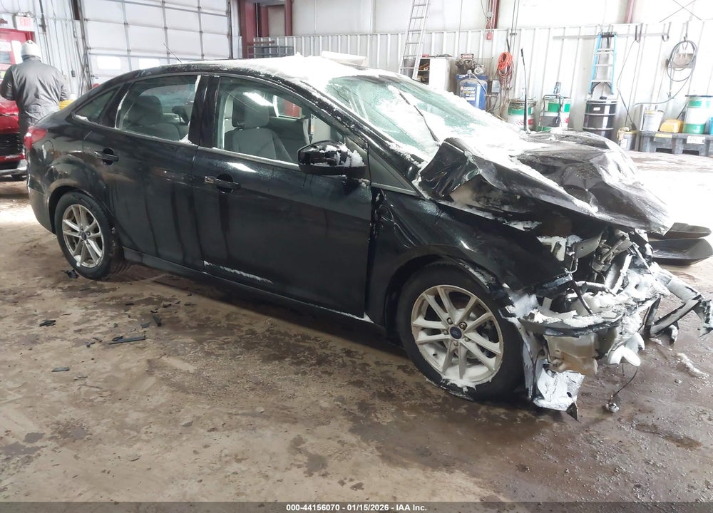2017 FORD FOCUS SE VIN: 1FADP3F29HL340853