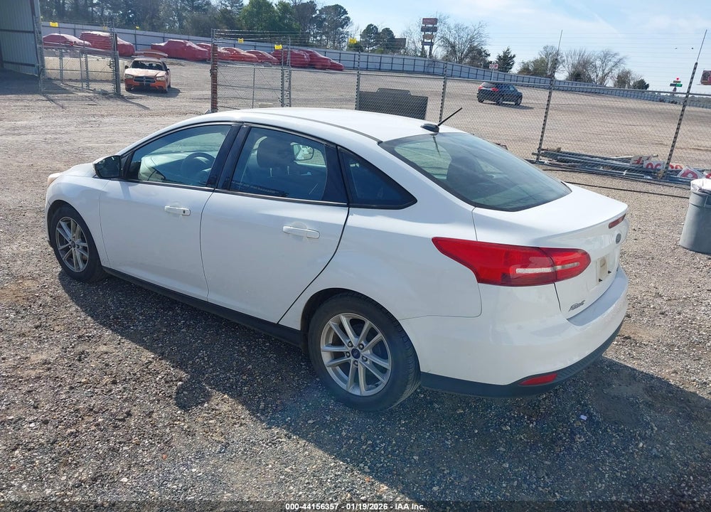 2017 FORD FOCUS SE VIN: 1FADP3F21HL295584