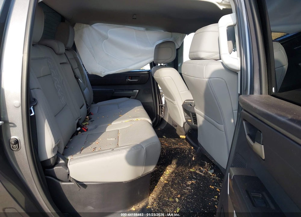 2024 TOYOTA TUNDRA SR5 VIN: 5TFLA5DBXRX205901