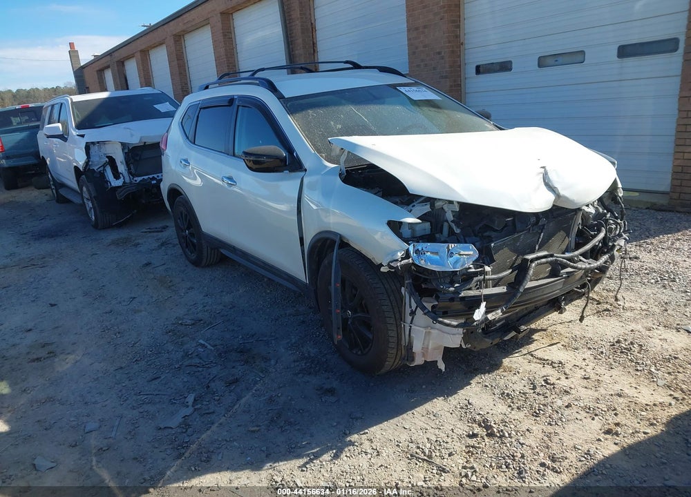 2017 NISSAN ROGUE SV VIN: 5N1AT2MT4HC810197